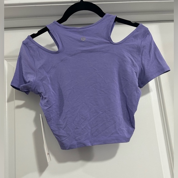 Lululemon Athletica Purple Cut-Out Short Sleeve Tee - Picture 2 of 4